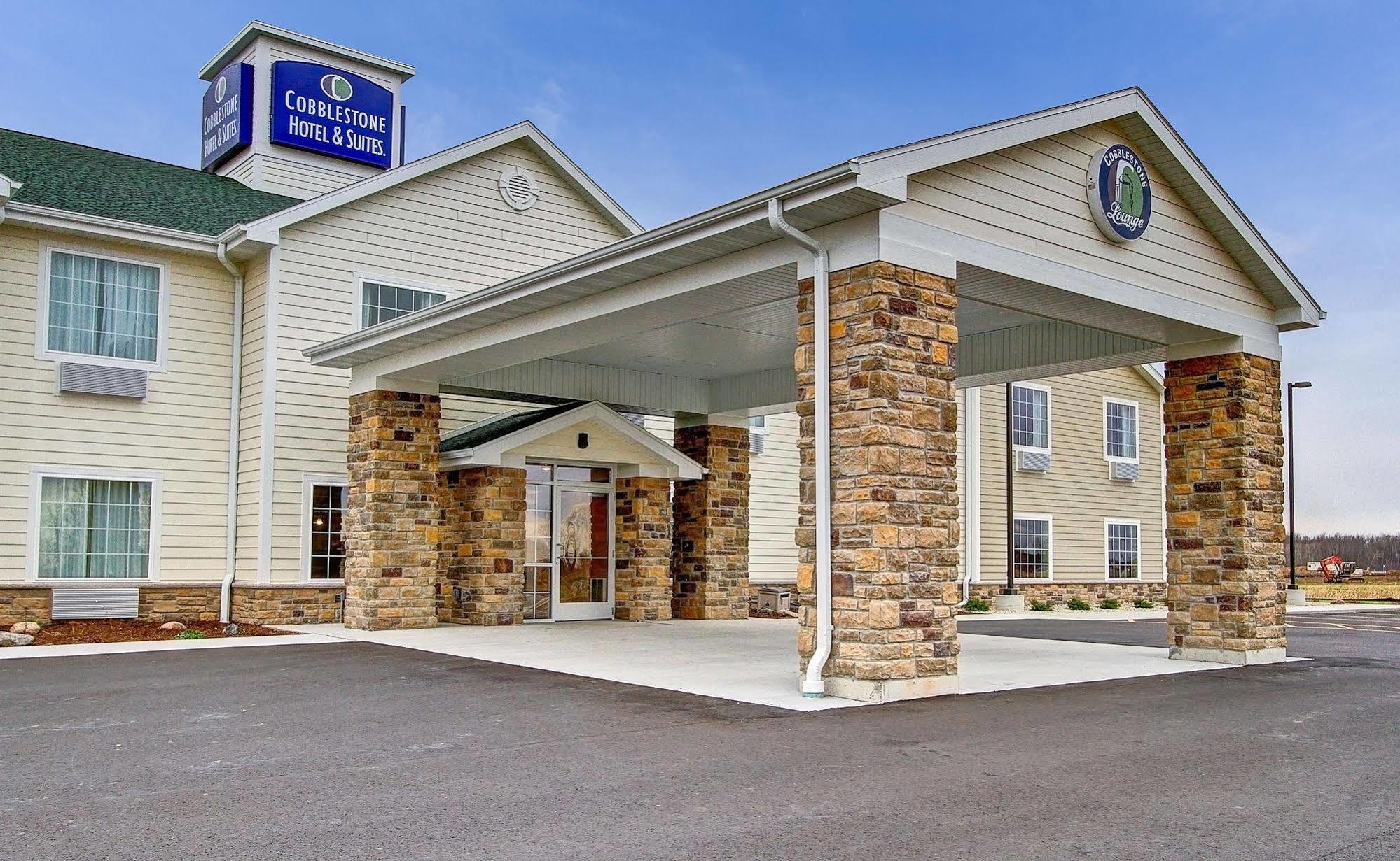 Cobblestone Hotel & Suites Pulaski/Green Bay Dış mekan fotoğraf