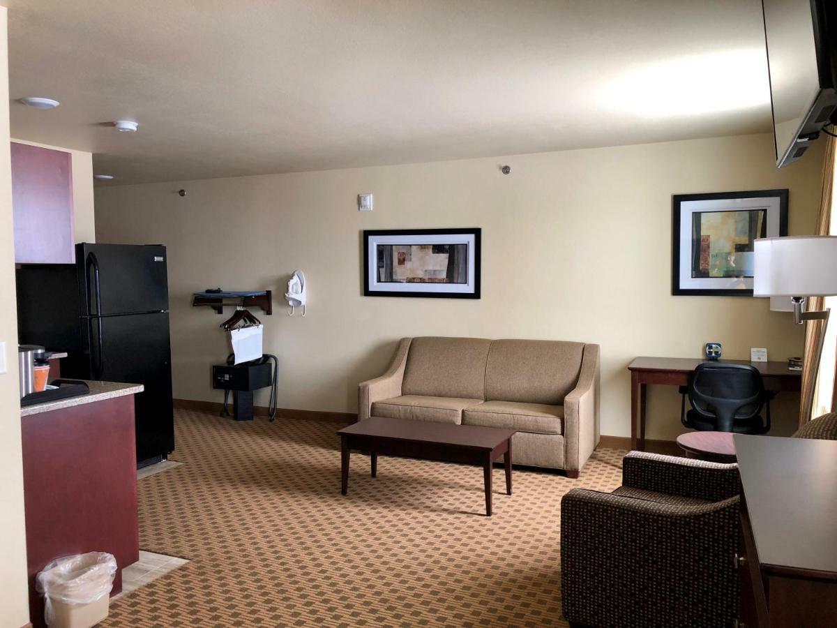 Cobblestone Hotel & Suites Pulaski/Green Bay Dış mekan fotoğraf